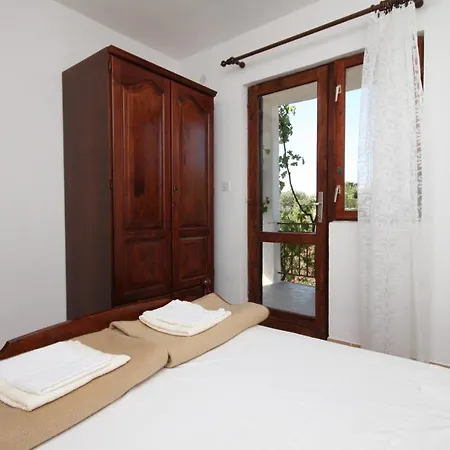 6647a Apartament *