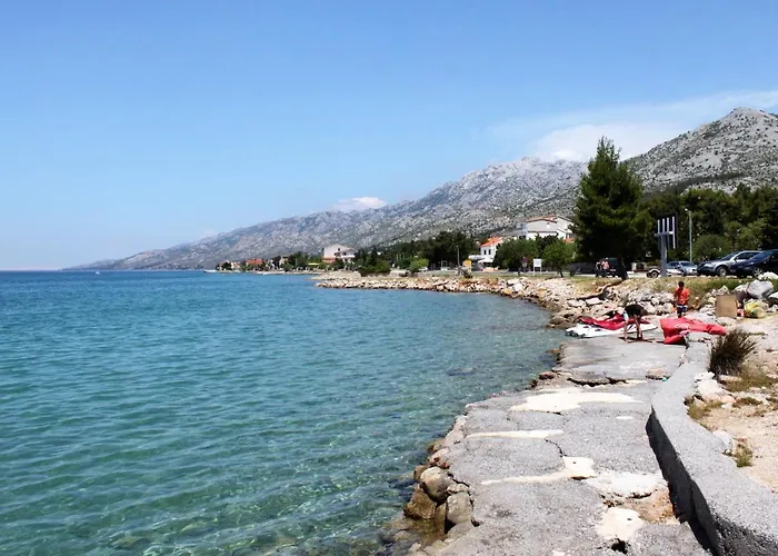 6647a * Starigrad Paklenica